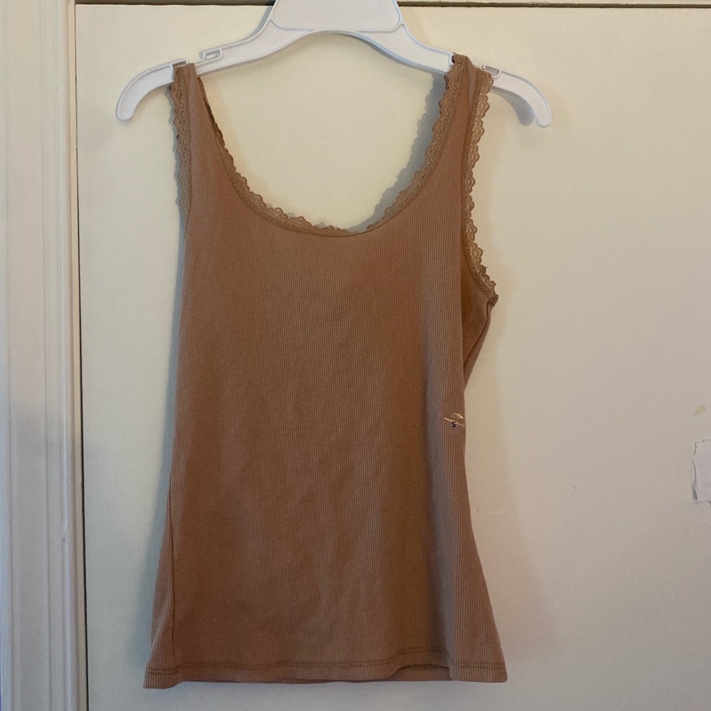 Women's Lace Trim Tank Top - Pink